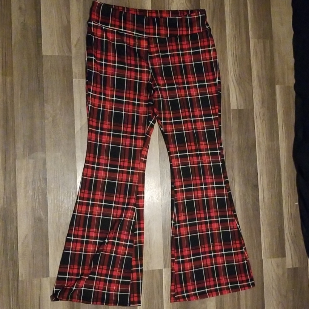 Bell bottom pants